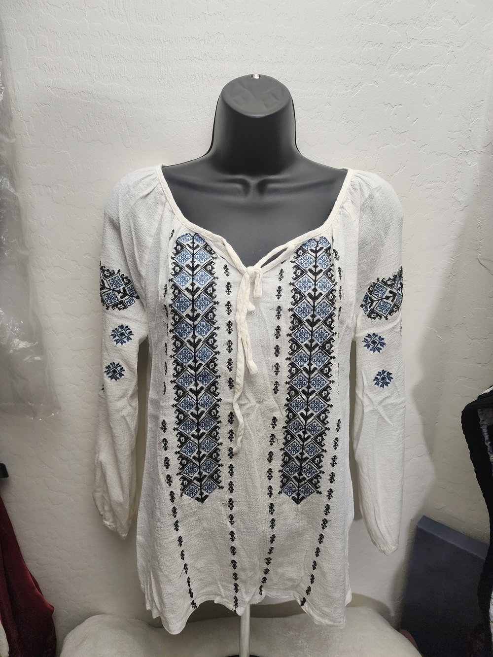 Solitaire White Blouse with Script Label
